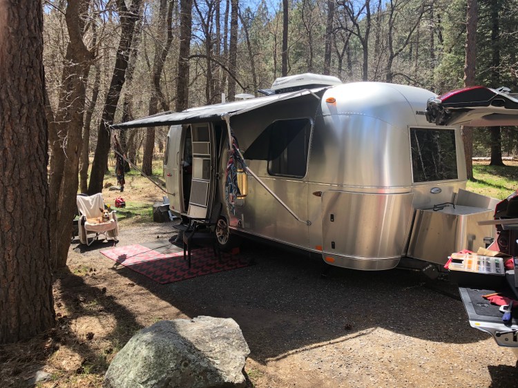 3119C7AF-C4D4-4AB9-B953-BB347C661B52